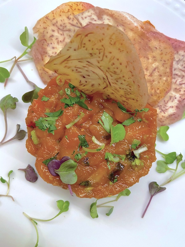 Maple soy glazed tartare with taro chips