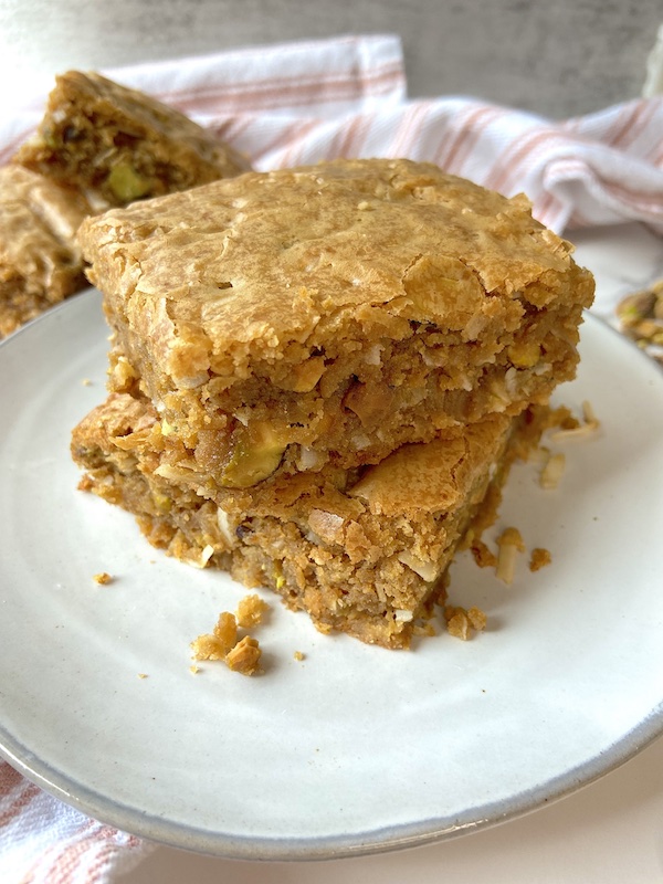 Two pieces of blondies on a plate