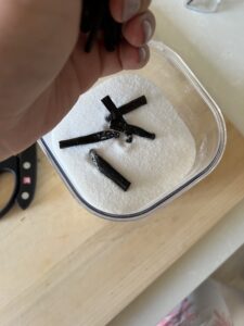 Adding trimmed ends to sugar