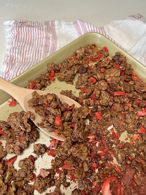 Tray with baked granola
