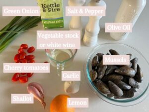 Ingredients needed to make Moules à la provençale